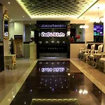 Grand Batik Inn